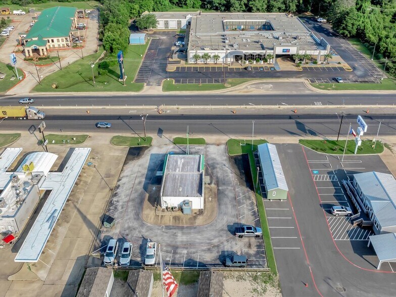 More Photos Of 3415 South St, Nacogdoches Fast Food For Sale