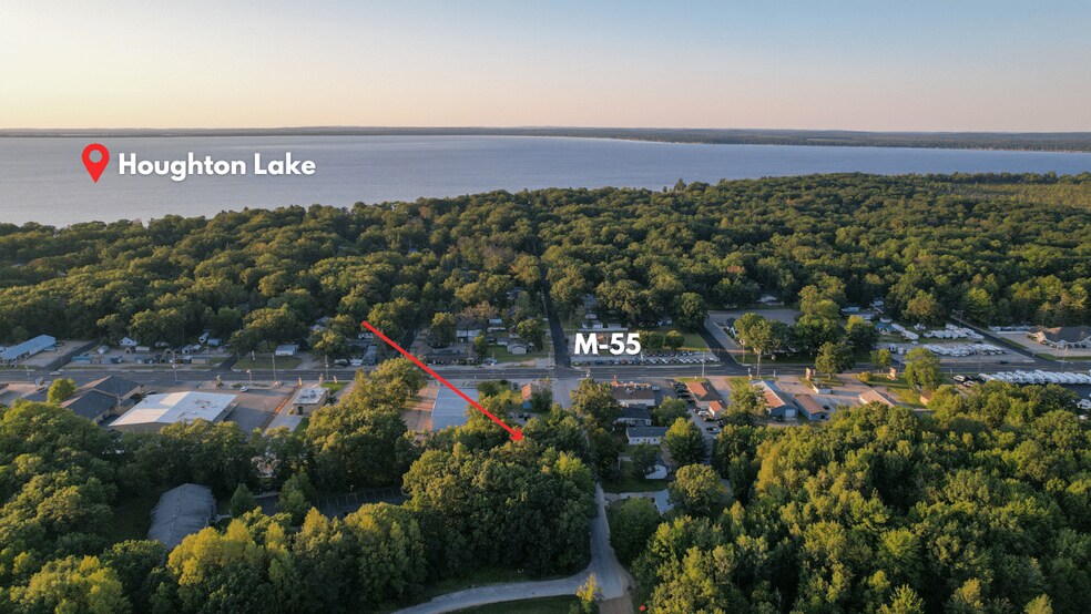 More Photos Of 2989 W Houghton Lake Dr, Houghton Lake Apartments For Sale