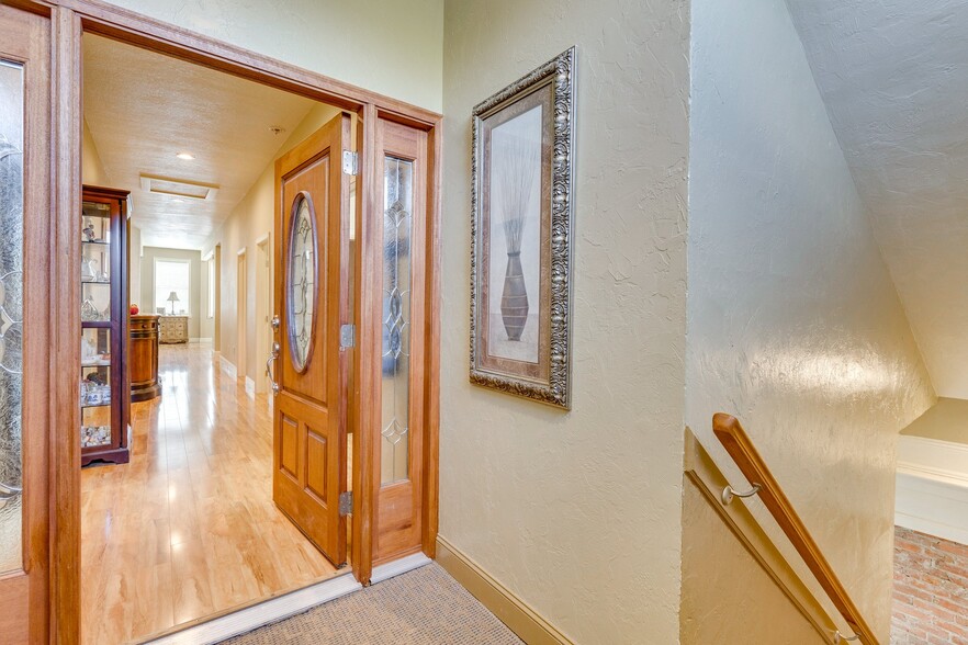 More Photos Of 87 Tennessee St, Murphy Storefront Retail Residential For Sale