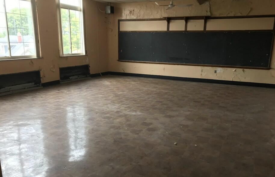 More Photos Of 1317 Cincinnati St, Dayton Religious Facility For Sale