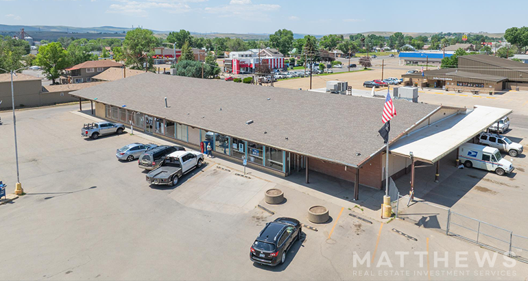 Primary Photo Of 556-585 Pershing St, Craig Health Club For Sale