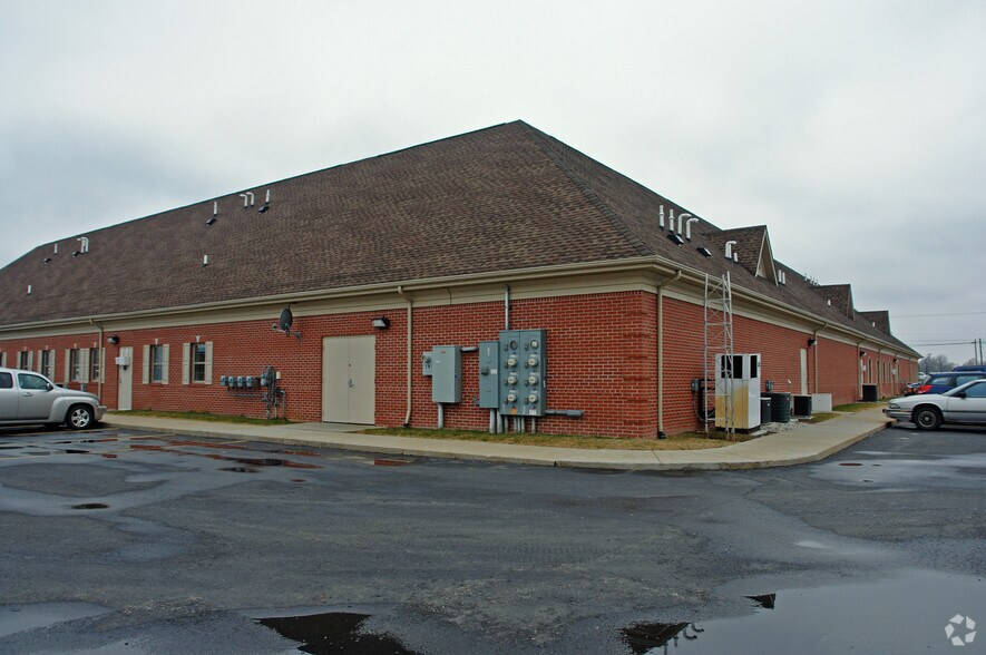 More Photos Of 3273 Davison Rd, Lapeer Medical For Lease