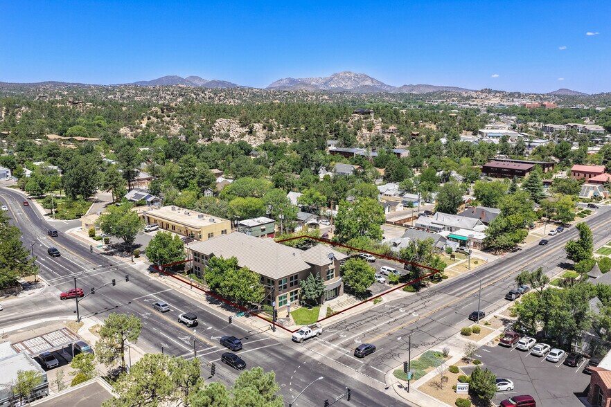 More Photos Of 600 W Gurley St, Prescott Office For Lease