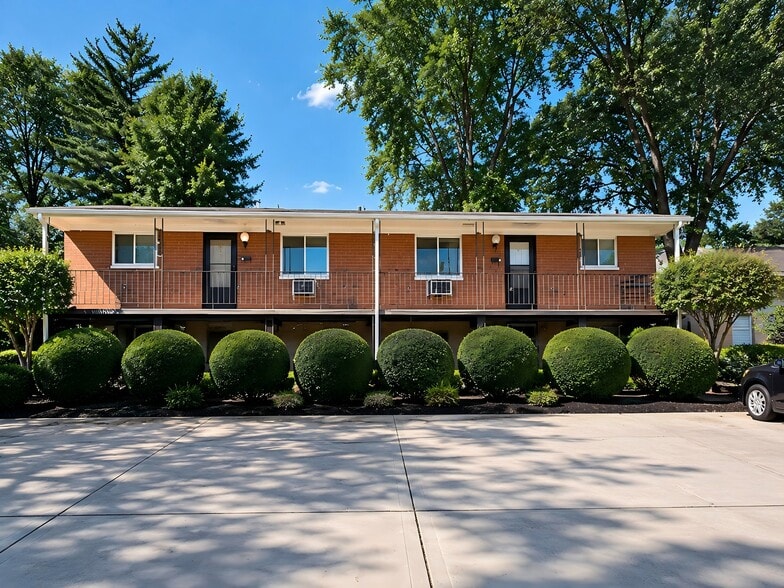 Primary Photo Of 670 High St, Waynesville Apartments For Sale