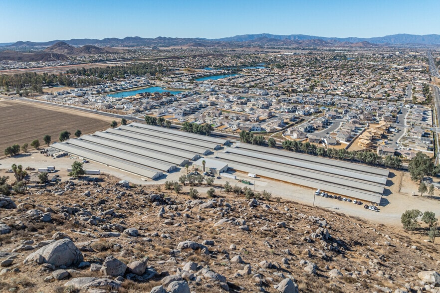 More Photos Of 30150 Briggs Rd, Menifee Warehouse For Lease