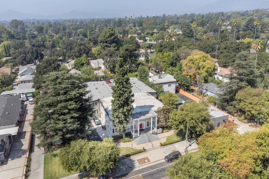 More Photos Of 1559 N Hill Ave, Pasadena Apartments For Sale