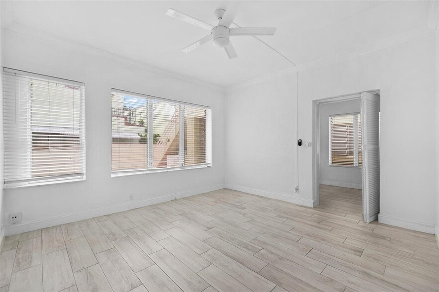 More Photos Of 2822 Pine Tree Dr, Miami Beach Apartments For Sale