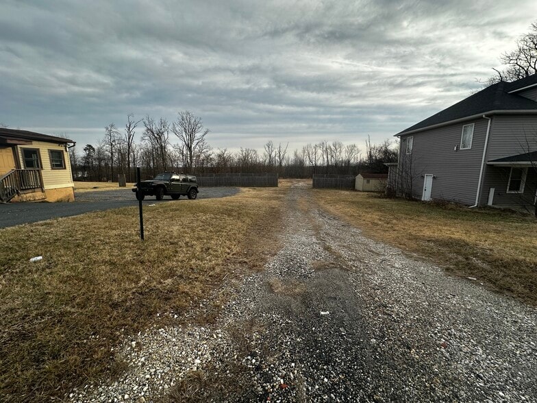More Photos Of 703-705A Philadelphia Rd, Joppa Office Residential For Sale