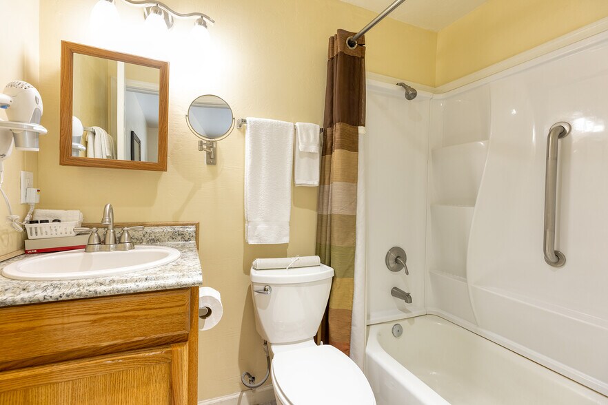 More Photos Of 5829 Buck Springs Rd, Pinetop Hotel For Sale