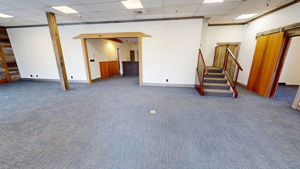 More Photos Of 1300 Freeport Blvd, Sparks Showroom For Sale