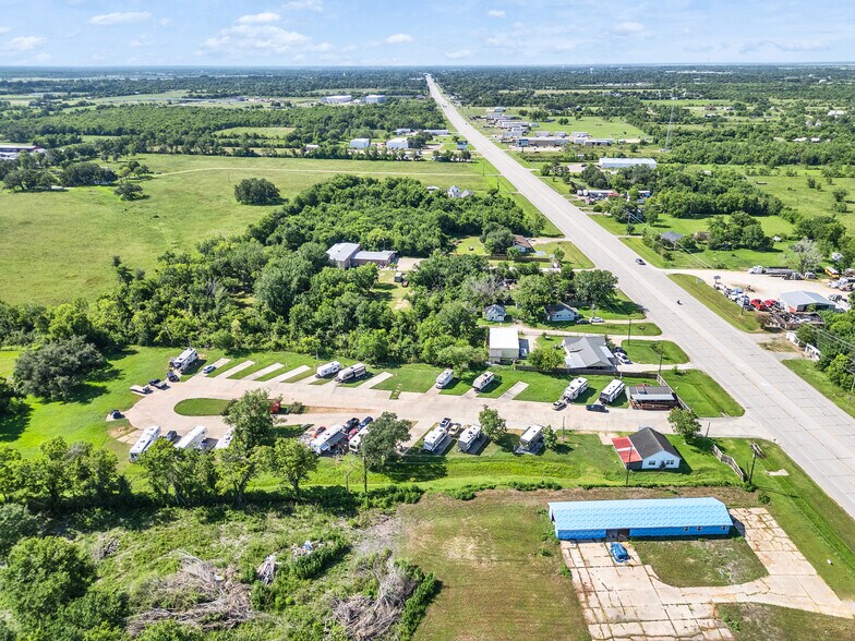 More Photos Of 14078 S Highway 288B, Angleton Manufactured Housing Mobile Home Park For Sale