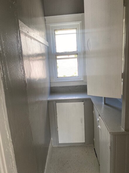 More Photos Of 11 Maria St, Rochester Apartments For Sale