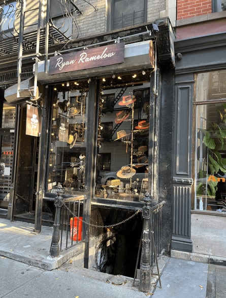 Primary Photo Of 107 Sullivan St, New York Apartments For Lease