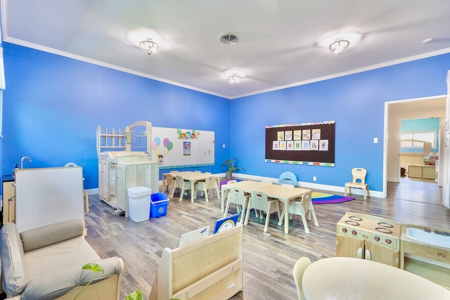 More Photos Of 4044 Mayette Ave, Santa Rosa Schools For Sale