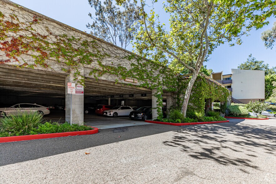 More Photos Of 1545 Hotel Cir S, San Diego Unknown For Lease