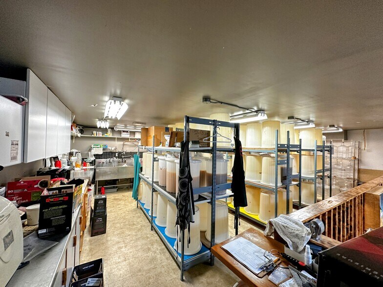 More Photos Of 1156 Rocky Creek Rd, Ladysmith Flex For Sale