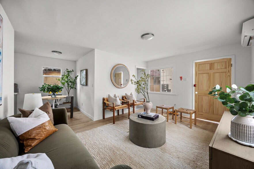 More Photos Of 1510 W 52nd St, Los Angeles Apartments For Sale