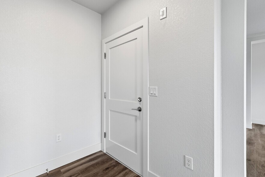 More Photos Of 500 San Benito St, Hollister Office Residential For Sale