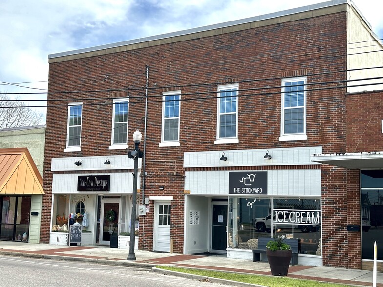 Primary Photo Of 24-26 E Church St, Headland Storefront Retail Office For Sale