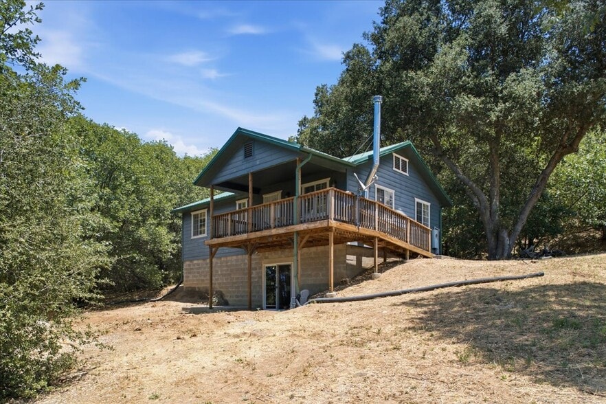 More Photos Of 6911 Engineers rd, Julian Multifamily For Sale