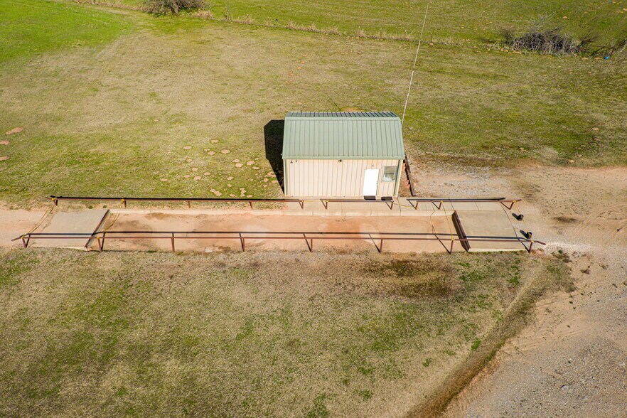 More Photos Of 12941 N Anderson Rd, Jones Land For Sale