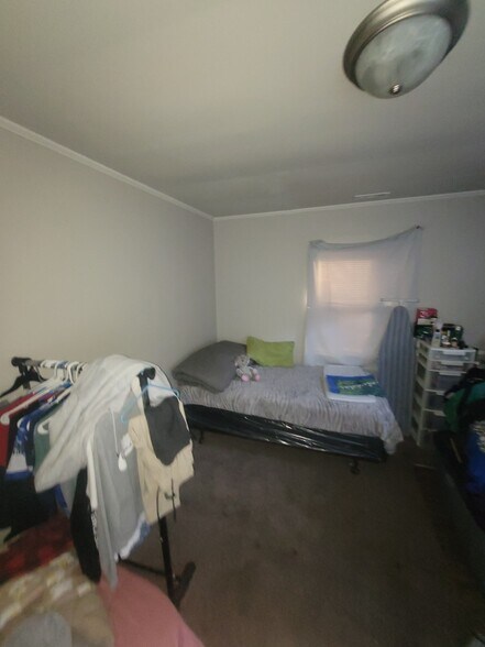 More Photos Of 1458 W 32nd St, Indianapolis Apartments For Sale