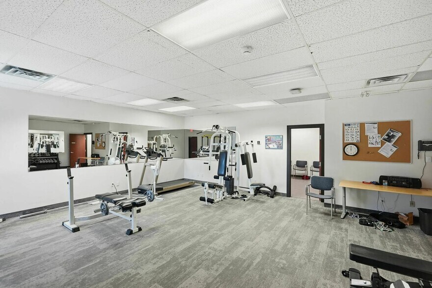 More Photos Of 1 Terence Matthews Cres, Ottawa Office For Sale