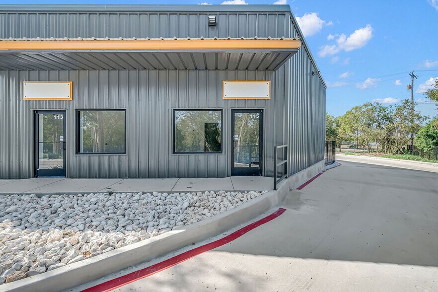 More Photos Of 4503 N Stahl Park, San Antonio Unknown For Lease