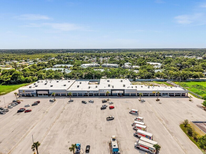 More Photos Of 7121-7177 S US Highway 1, Port Saint Lucie General Retail For Lease
