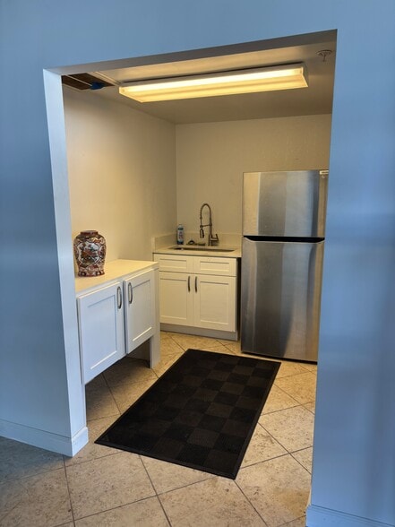 More Photos Of 3680 Investment Ln, Riviera Beach Warehouse For Sale