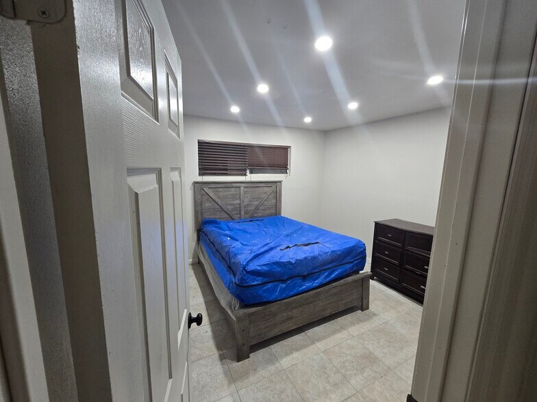 More Photos Of 5100 Pebble Beach Blvd, Las Vegas Apartments For Sale