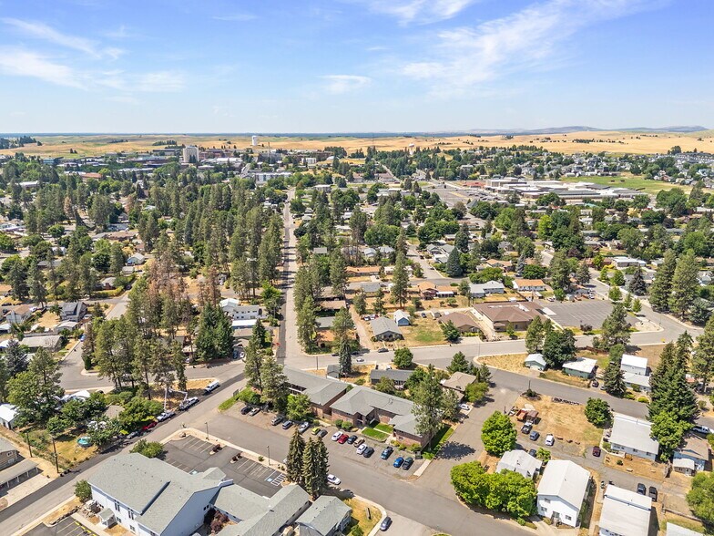 More Photos Of 1306-1320 3rd St, Cheney Apartments For Sale