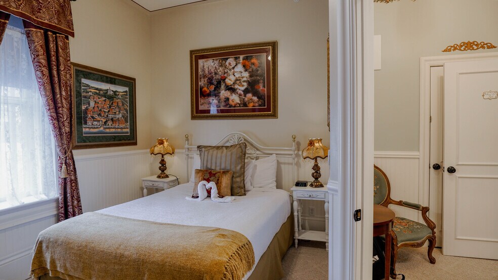 More Photos Of 118 S 300 W, Heber City Hospitality For Sale