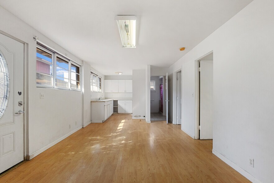 More Photos Of 932 Waiakamilo Rd, Honolulu Apartments For Sale