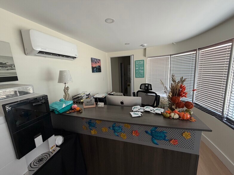 More Photos Of 4800 Atlantic Ave, Wildwood Hotel For Sale