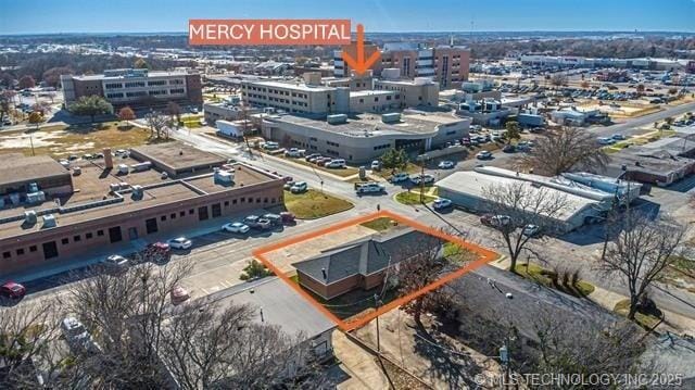Primary Photo Of 925 15th Ave NW, Ardmore Medical For Sale