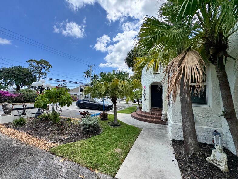 More Photos Of 1317 SE 4th Ave, Fort Lauderdale Office Residential For Sale