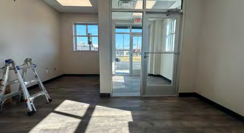 More Photos Of 299 Gest st, Cincinnati Manufacturing For Lease