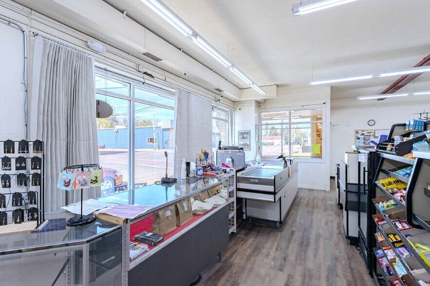 More Photos Of 234 Cedar St, Tigerton Supermarket For Sale