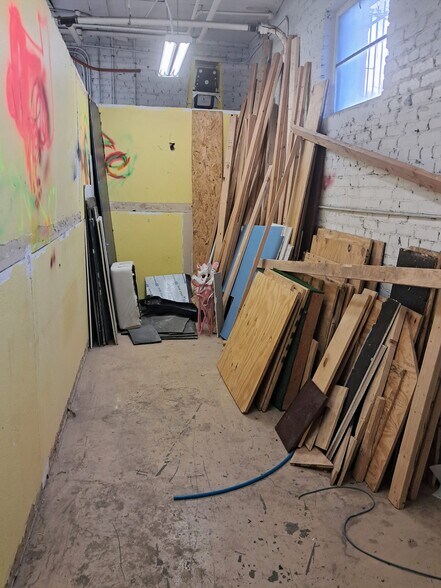 More Photos Of 800-808 Montana Ave, El Paso Storefront For Lease