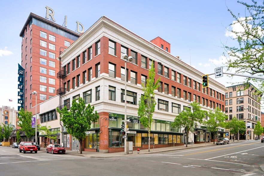 More Photos Of 7 S Howard St, Spokane Apartments For Lease