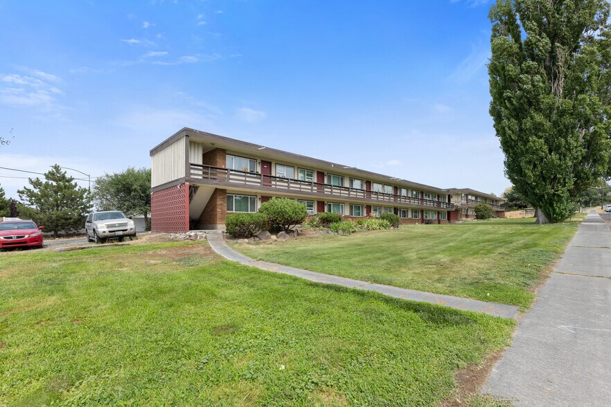 More Photos Of 116 E Hill Ave, Moses Lake Apartments For Sale