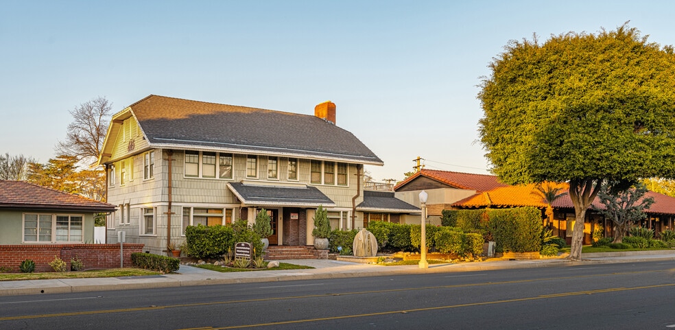 More Photos Of 615 E Chapman Ave, Orange Medical For Sale