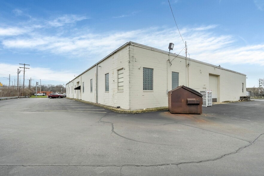 More Photos Of 1245 Alum Creek Dr, Columbus Warehouse For Lease