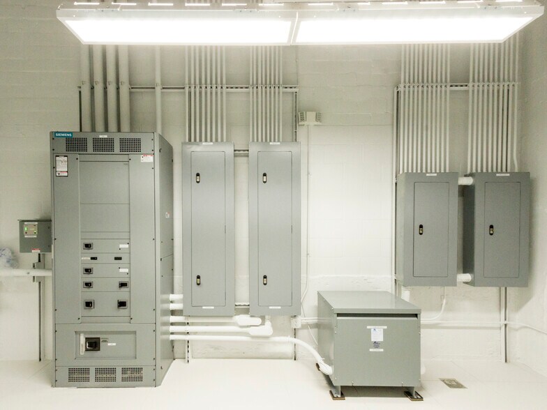 More Photos Of 319 St Emanuel St, Houston Industrial For Lease