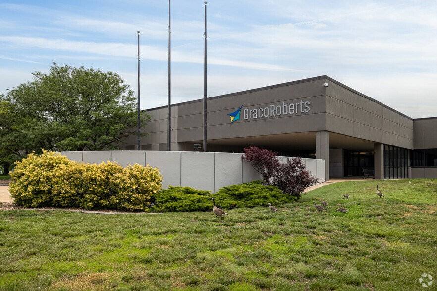 Primary Photo Of 3718 N Rock Rd, Wichita Manufacturing For Lease
