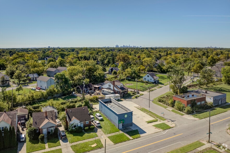 More Photos Of 14108 Houston Whittier St, Detroit Freestanding For Sale