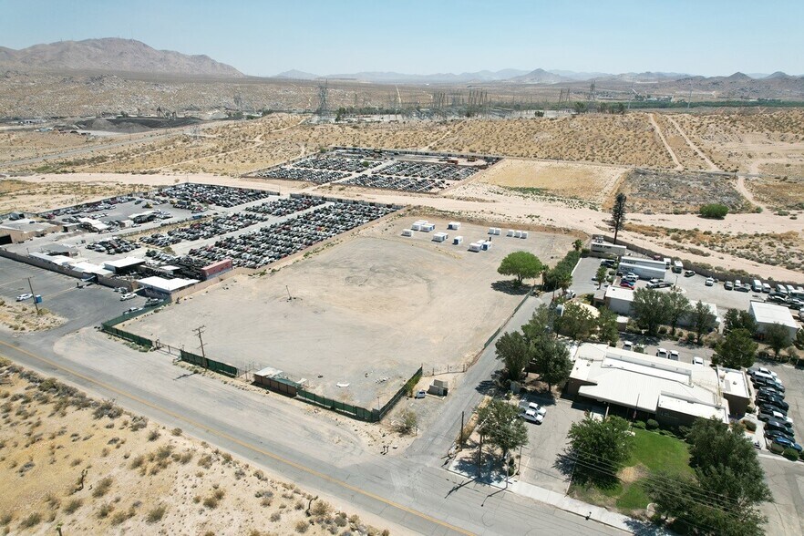 More Photos Of 17145 Gasline Rd, Victorville Land For Lease