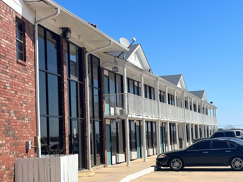 More Photos Of 706 S Kerr Blvd, Sallisaw Hotel For Sale