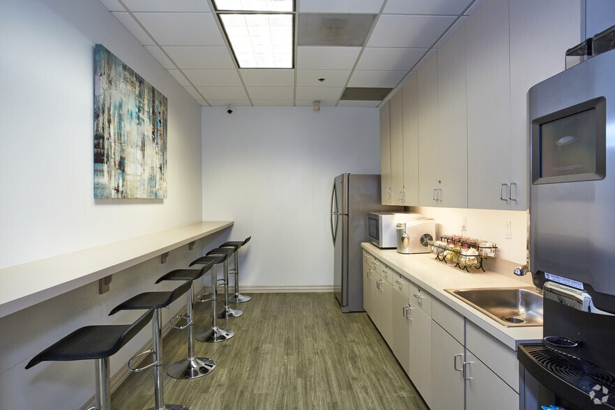 Photo of 8th Floor Ste 800